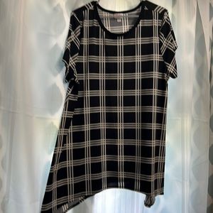 Lularoe Melissa Top